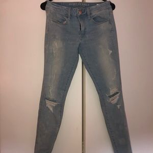 SKINNY AMERICAN EAGLE JEANS